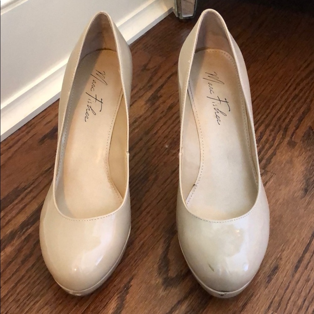 Nude Marc Fisher Heels Size 9.5